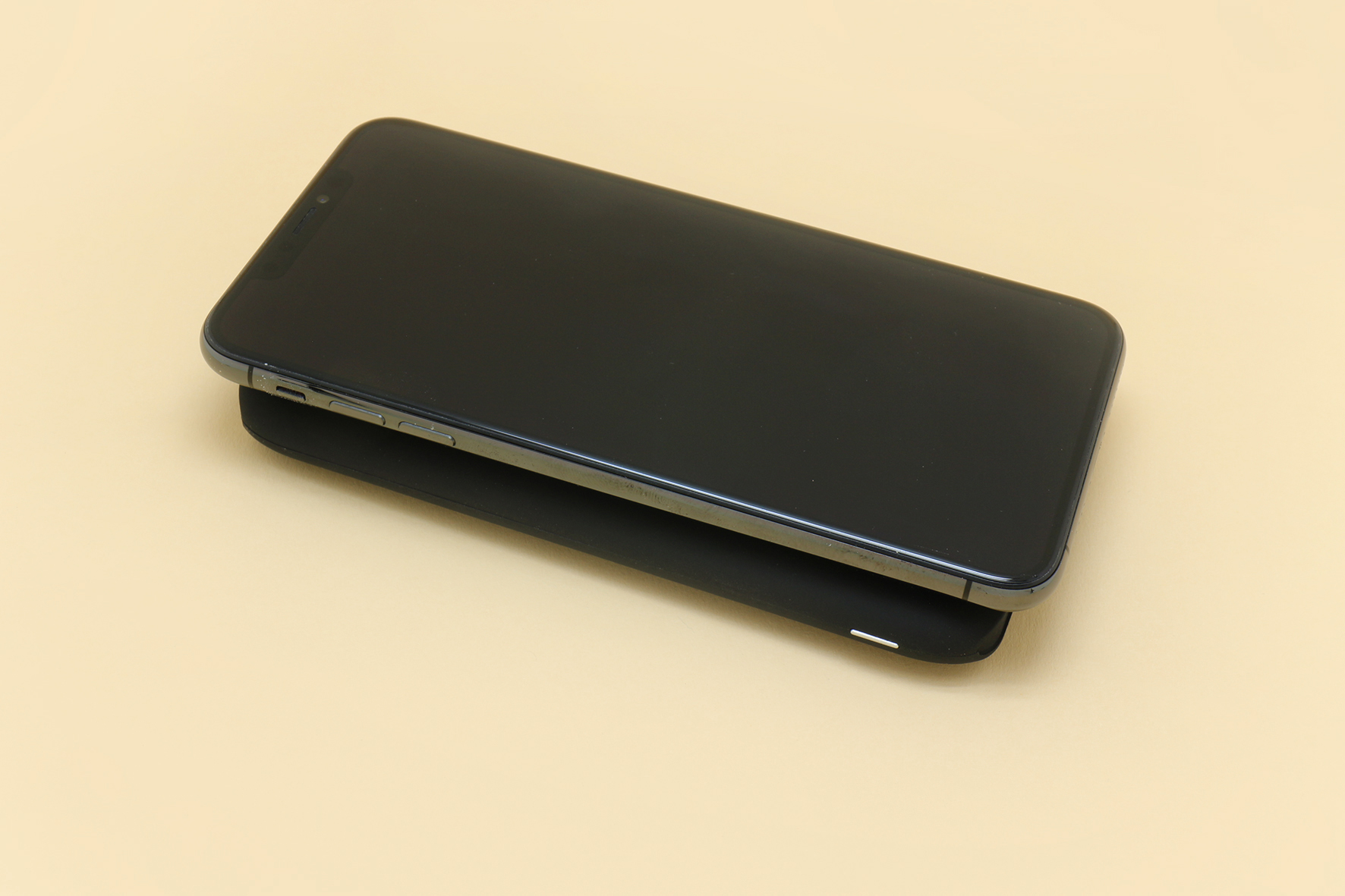 Wireless Soft Touch Power Banks Order - Carousel Controll 016 Image 